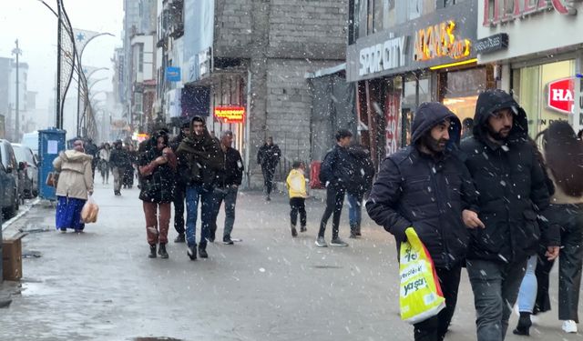 Meteoroloji'den uyarı üstüne uyarı: Çok sayıda ilde sağanak ve kar