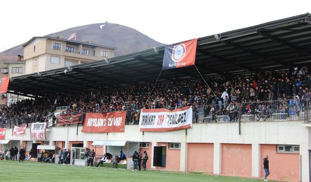 Hakkari Zapspor, Liderliğini Sürdürdü