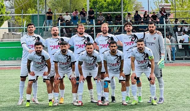 Zap Spor deplasmanda esti gürledi