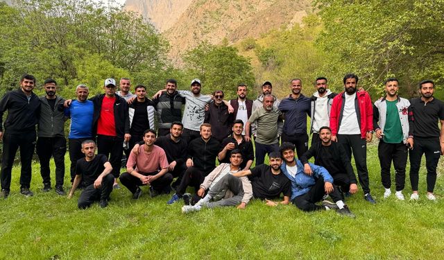 Yüksekova Belediyespor Play-Off Öncesi Moral Depoladı