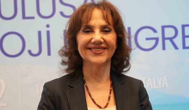 Prof. Dr. Koç’tan prematüre doğum uyarısı: "En iyi transfer anne karnında olandır"