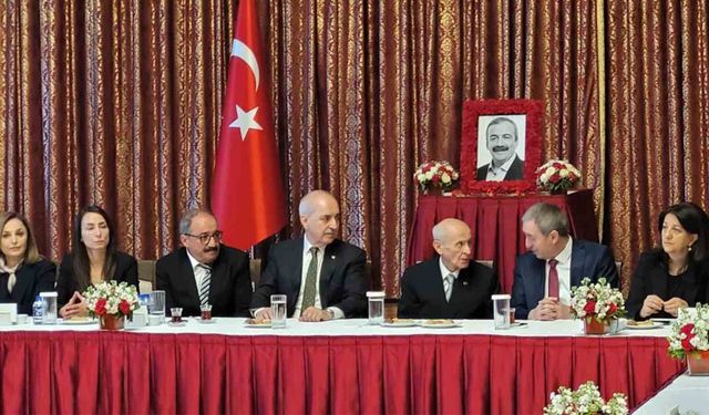 Devlet Bahçeli, Meclis mesaisine başladı: Önder'in anma törenine katıldı