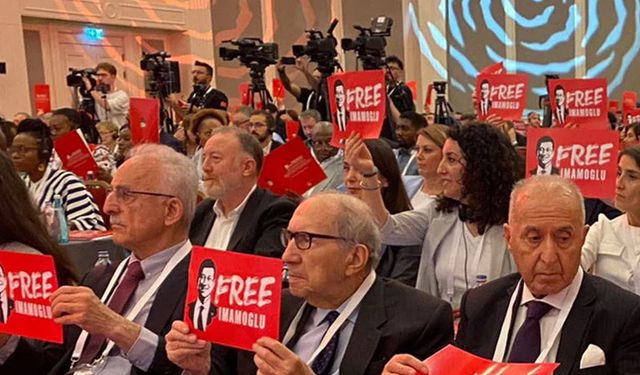 DEM Parti'den "Free İmamoğlu" Açıklaması : "Döviz Bizim Önümüzde Değildi"