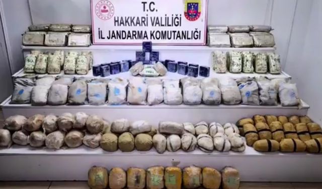 Hakkari'de 189 kilogram uyuşturucu yakalandı
