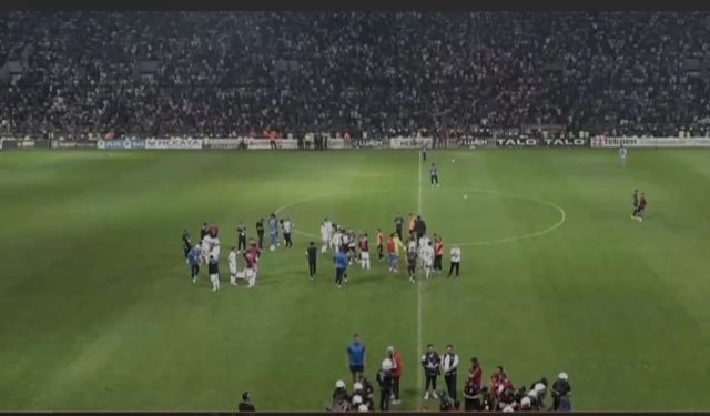 Elazığspor – Vanspor maçı tatil edildi!