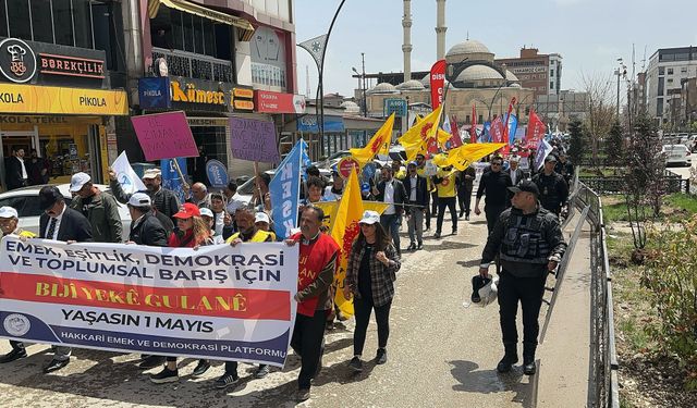 Yüksekova’da 1 Mayıs Coşkusu