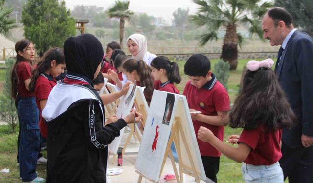 Cizre’de "Okulumla Sosyalleşiyorum" projesiyle öğrenciler açık havada sanatla buluştu