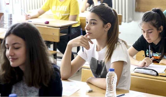 LGS'ye girecek öğrenciler için stres ve kaygı yönetimi önerileri