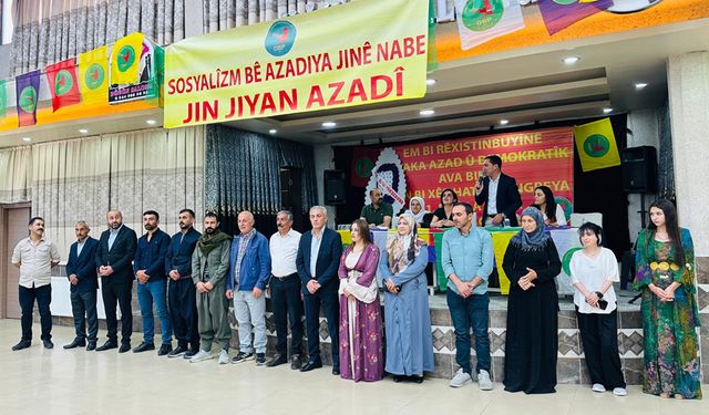 DBP Yüksekova’da 1. Olağan Kongresinde Eş Başkanlarını Seçti