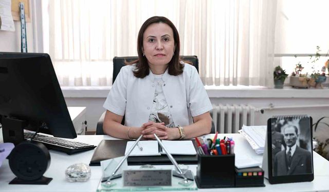 Ünüvar: "Keneden korunmak için vücudu örten açık renkli uzun kollu giysileri tercih edin"