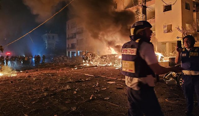 İran İsrail savaşında 4'üncü gün: İran'ın saldırısında 3 kişi yaşamını yitirdi