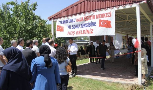 Iğdır’da el emeği göz nuru ürünler sergilendi