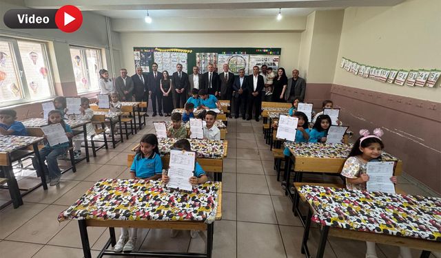 Yüksekova’da 28 Bin Öğrenci Karne Heyecanı Yaşadı