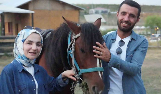 Muş’ta geleneksel atlı sporlara ilgi artıyor