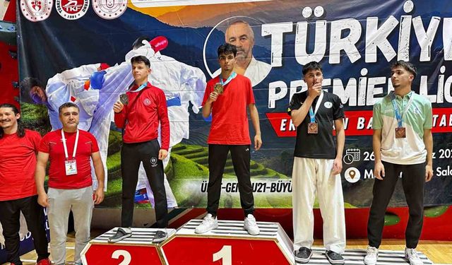 Genç karateci Türkiye Şampiyonu oldu