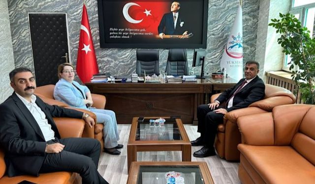Müdür Üstün'den Belediye Eşbaşkanlarına Ziyaret