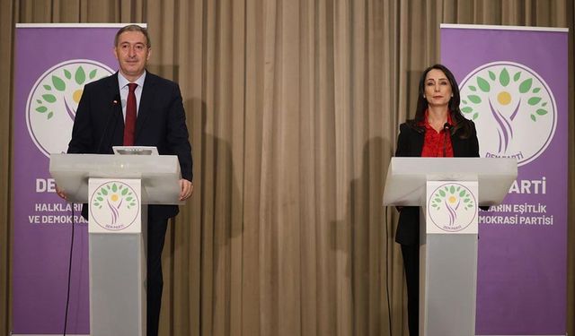 PKK Türkiye'den çekilme kararı aldı, DEM Parti'den ilk açıklama geldi