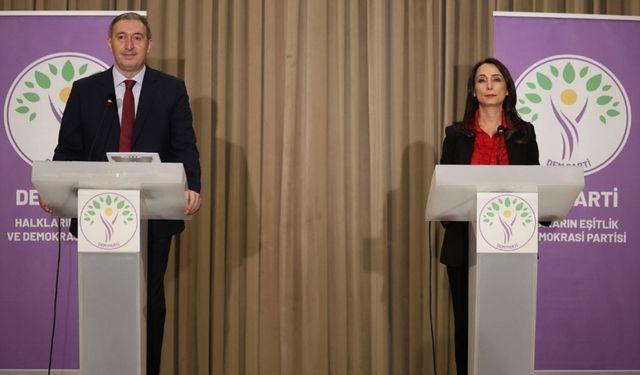Dem Parti Eş Genel Başkanlarından 29 Ekim mesajı: Cumhuriyet herkesindir