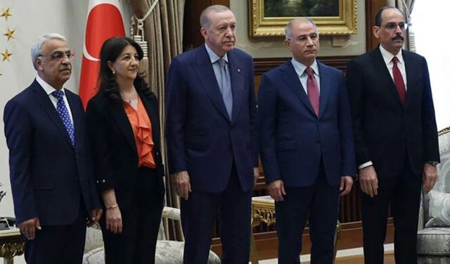 DEM Parti İmralı Heyeti’nin Erdoğan’la görüşmesi ertelendi!