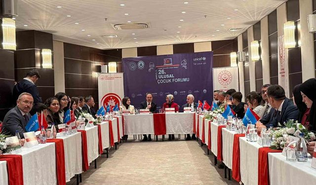 Siirt’te "26. Ulusal Çocuk Forumu" gerçekleştirildi