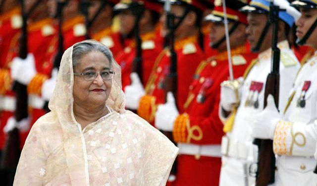Bangladeş'te devrik Başbakan Hasina ve eski içişleri bakanına idam cezası