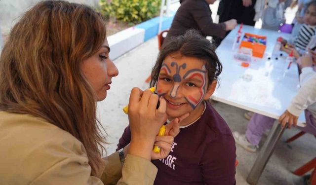 Tarsus’ta çocuklar ara tatilde hem eğlendi hem öğrendi