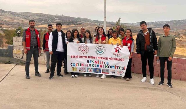 Besni’de YKS adaylarına sosyal destek programı düzenlendi