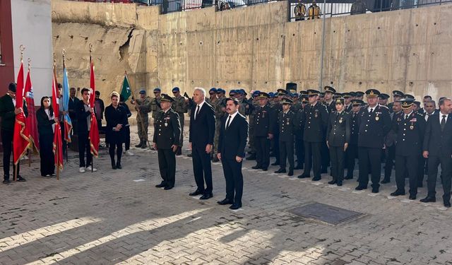 Yüksekova’da 10 Kasım Atatürk’ü Anma Programı Düzenlendi