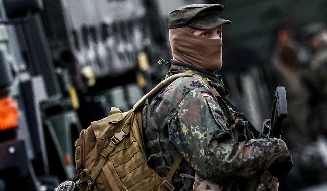 Almanya’da yeni askerlik modeli: Önce gönüllü yetmezse zorunlu askerlik
