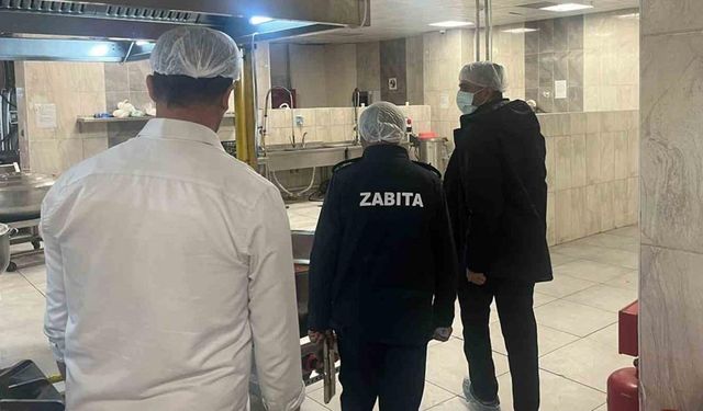 Hakkari’de GSB yurt yemekhanesi zabıta denetiminden geçti