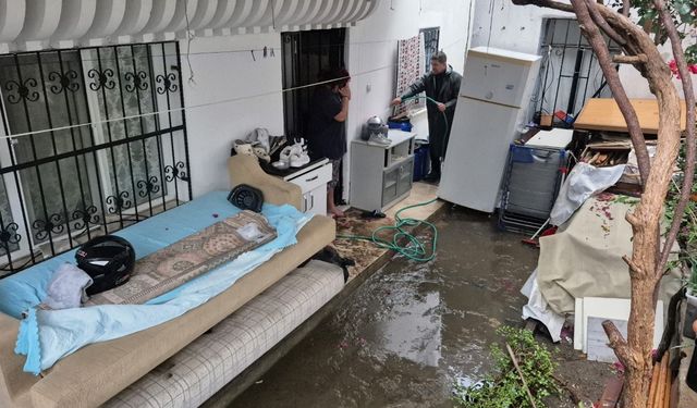 Bodrum’u sağanak yağış vurdu