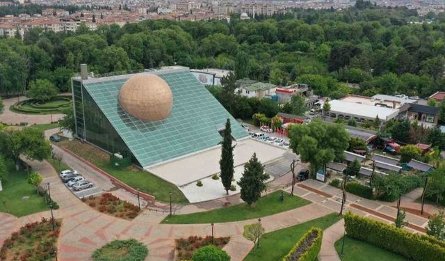 "Yapay Zeka Yönetmenini Arıyor: Kısa Film Hackathonu" Gaziantep’te gerçekleşiyor