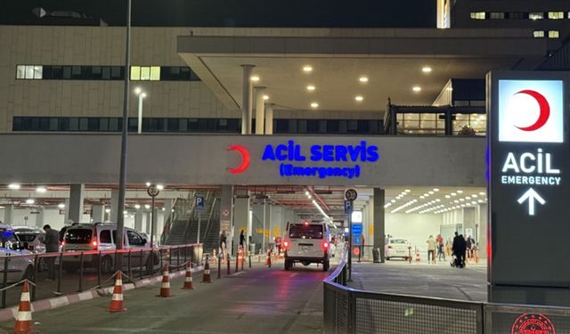 Başakşehir’de gıda zehirlenmesi şüphesiyle öğrenciler hastaneye kaldırıldı: Kantinci çift gözaltında