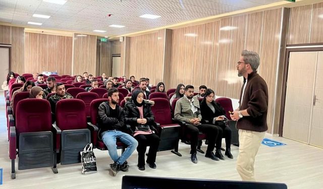 Yüksekova’da Evlilik Kredisi Alan Çiftlere “Evlilik Öncesi Eğitim”