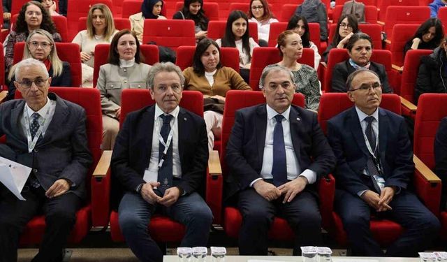 Doç. Dr. İlyas Sarıbaş: "Deprem yönetmeliğimiz iyi, maalesef bu sahaya yansımıyor"