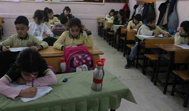 41 bini aşkın öğrenci "Oku Kitabını, Al Armağanını" yarışmasında buluştu