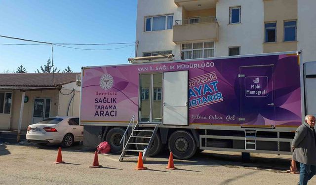Mobil kanser tarama aracı Başkale’de