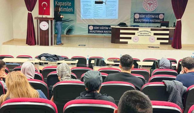 Siirt’te enfeksiyon kontrol önlemleri eğitimi düzenlendi