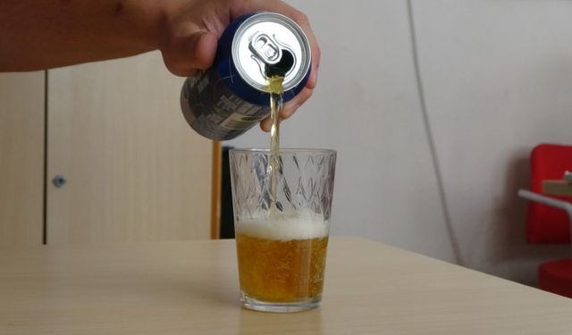 Enerji içecekleri ve fastfood tüketimi, çocuklarda karaciğer yağlanmasında artışa neden oluyor