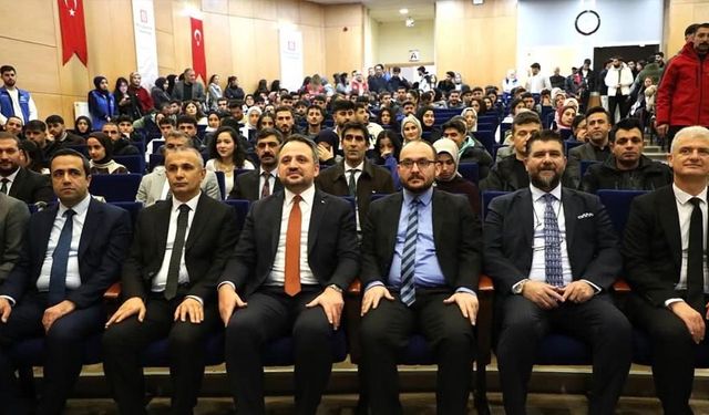 Bakan Yardımcısı Eminoğlu: "81 ilin tamamında gençlik ve spor tesislerimiz var"