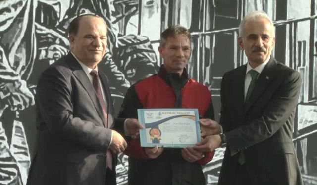 Bakan Uraloğlu: "10 milyondan fazla engelli yolcumuz ücretsiz seyahat hakkından yararlandı"