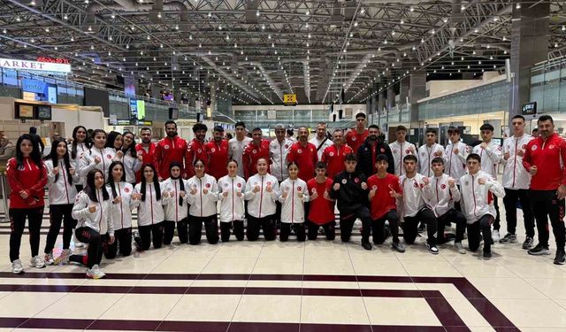 Türk boksörler şampiyonluk için Avrupa yolunda