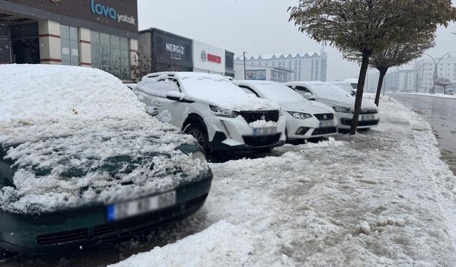 Meteoroloji’den Hakkâri ve Çevresi İçin Kuvvetli Kar Uyarısı