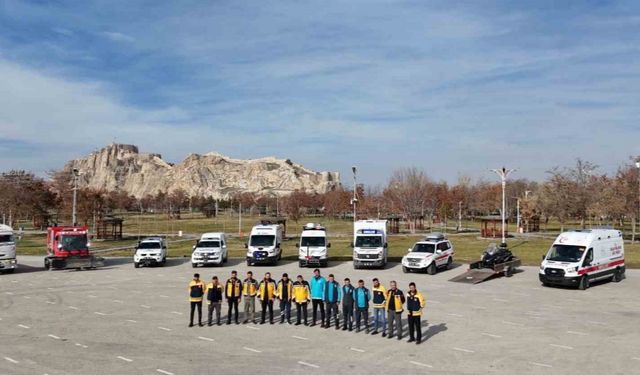 Van’da acil sağlık ekipleri çetin kış şartlarına karşı göreve hazır