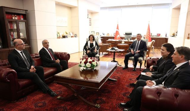 DEM Parti İmralı Heyeti, CHP Lideri Özgür Özel ile görüştü