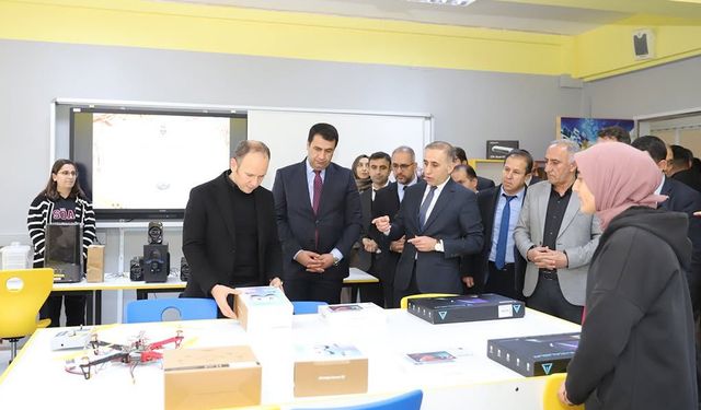 Hüseyin Özkoyuncu’nun Adı Şemdinli’de Etüt Sınıfında Yaşatılıyor