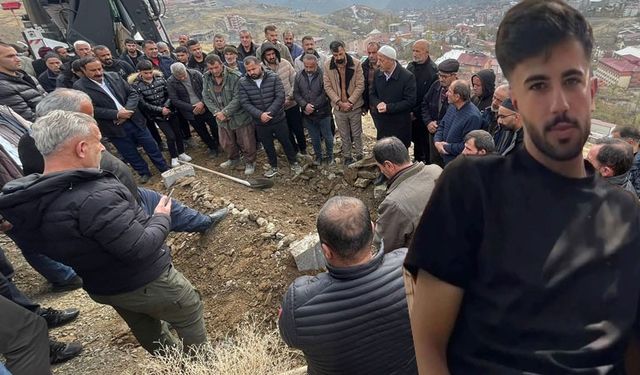 Kazada Ölen Rojhat Durğun Hakkari’de Defnedildi