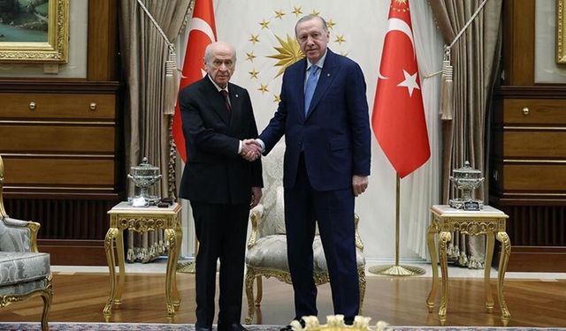 Ankara'da kritik görüşme: Erdoğan, Bahçeli ile bir araya geldi