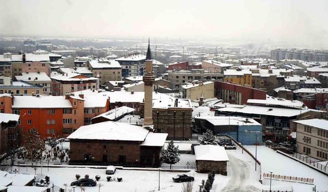 Doğu’da kar yağışı devam edecek