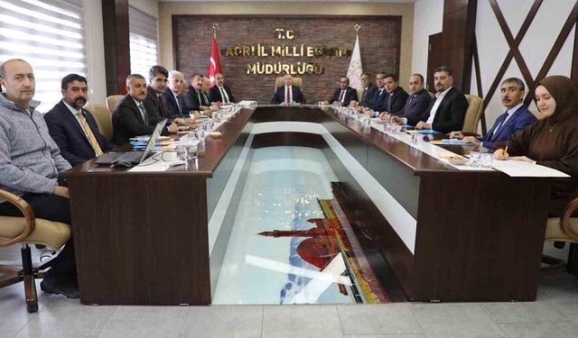 Ağrı’da ikinci dönem hazırlıkları değerlendirildi